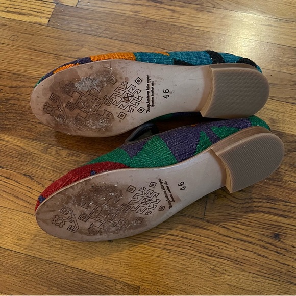 ✨PICKETT LONDON | Men’s Kilim Slippers ✨ - Picture 3 of 4